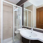 Beccaria A Piazza Del Popolo 4*