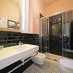 Beccaria A Piazza Del Popolo Bed & Breakfast 4*