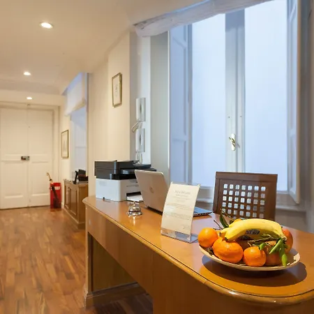 Beccaria A Piazza Del Popolo 4*