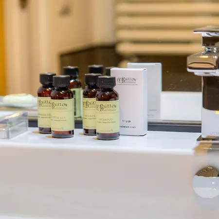 Beccaria A Piazza Del Popolo روما