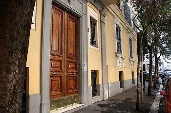 Oda ve Kahvaltı Beccaria A Piazza Del Popolo