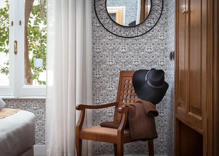 Beccaria A Piazza Del Popolo 4* Roma