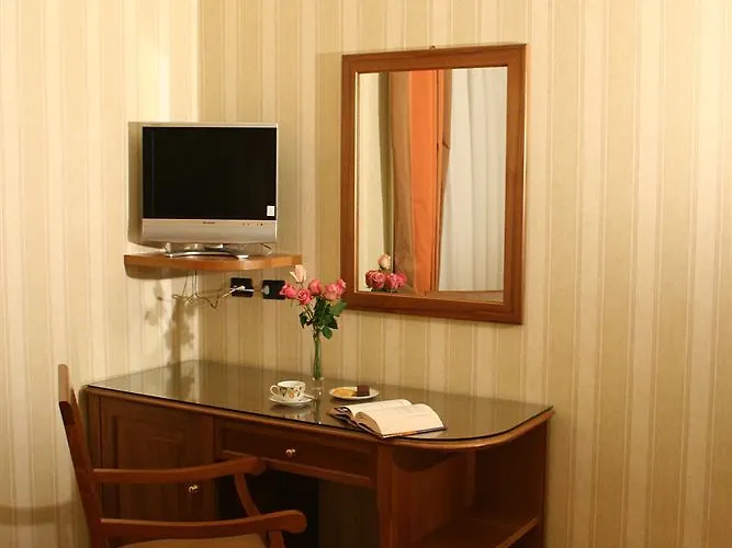 Bed & Breakfast Beccaria A Piazza Del Popolo 4*