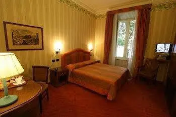 Bed & Breakfast Beccaria A Piazza Del Popolo Roma