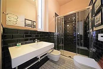 Beccaria A Piazza Del Popolo Frühstückspension 4*